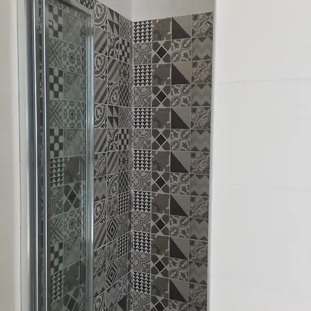 Linda's Nocleg ze śniadaniem 3*